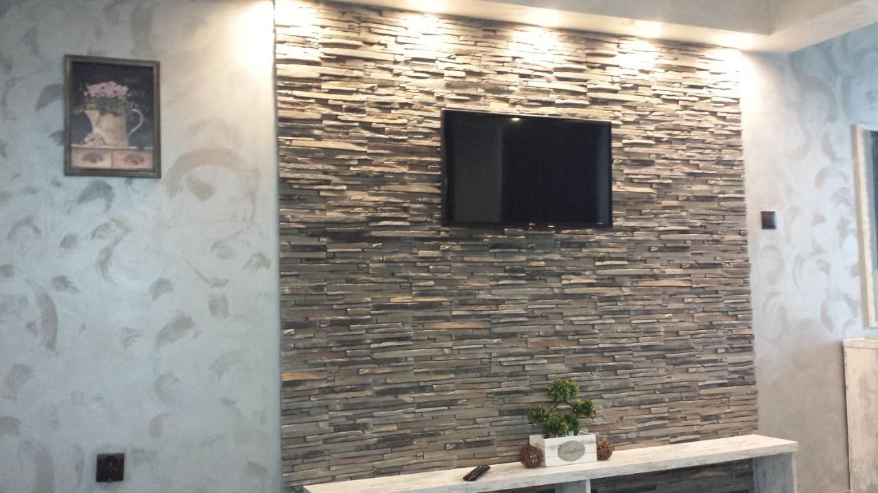 Studios Amigo Veliko Tărnovo Esterno foto
