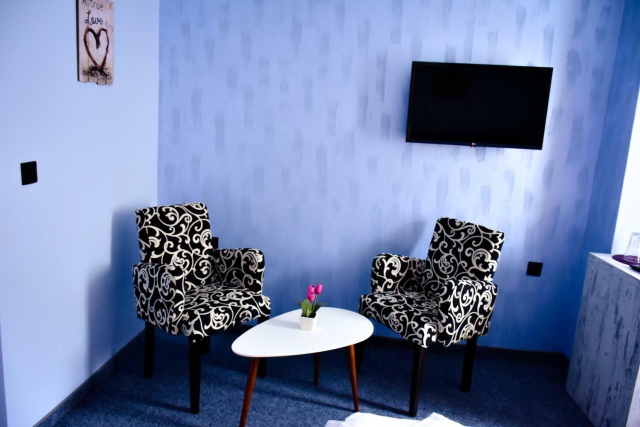 Studios Amigo Veliko Tărnovo Esterno foto